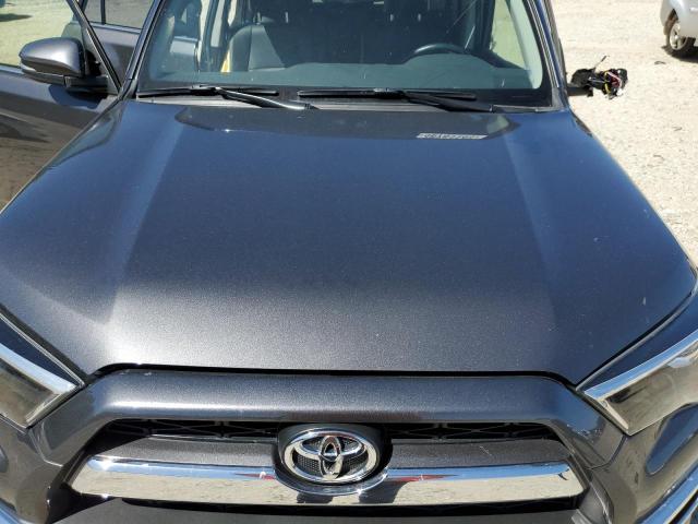 Photo 11 from auction – 2017 TOYOTA 4RUNNER SR with VIN JTEZU5JR3H5162382