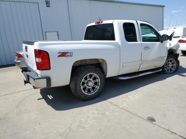 Photo 3 from auction – 2007 CHEVROLET SILVERADO with VIN 1GCEK19007Z504806