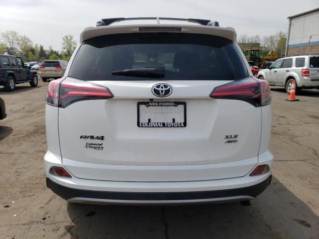 Photo 6 from auction – 2018 TOYOTA RAV4 ADVEN with VIN JTMRFREV0JD257233