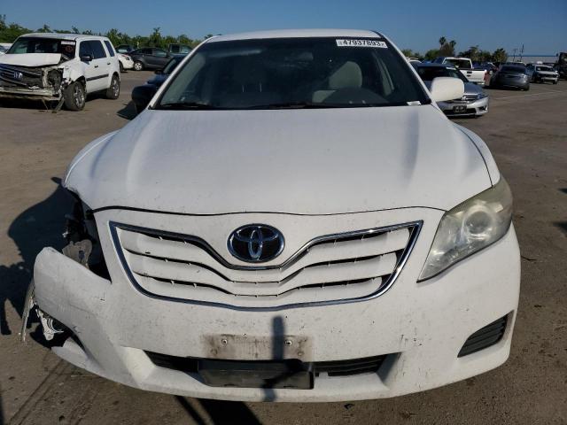Photo 5 from auction – 2011 TOYOTA CAMRY BASE with VIN 4T1BF3EK5BU744090