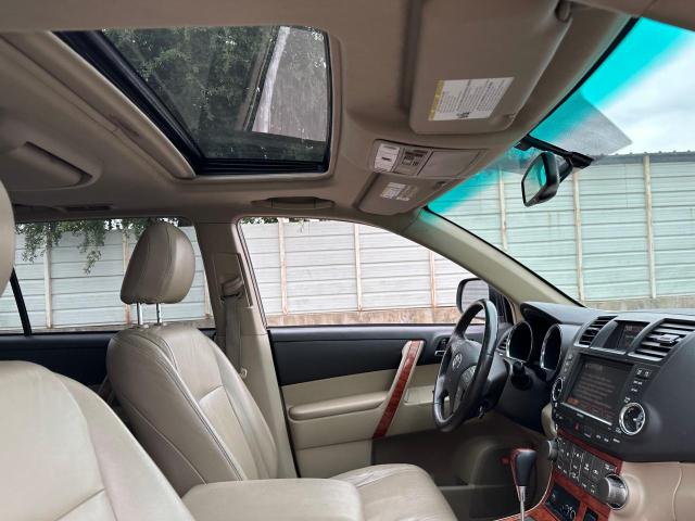 Photo 5 from auction – 2008 TOYOTA HIGHLANDER with VIN JTEES42A582033262