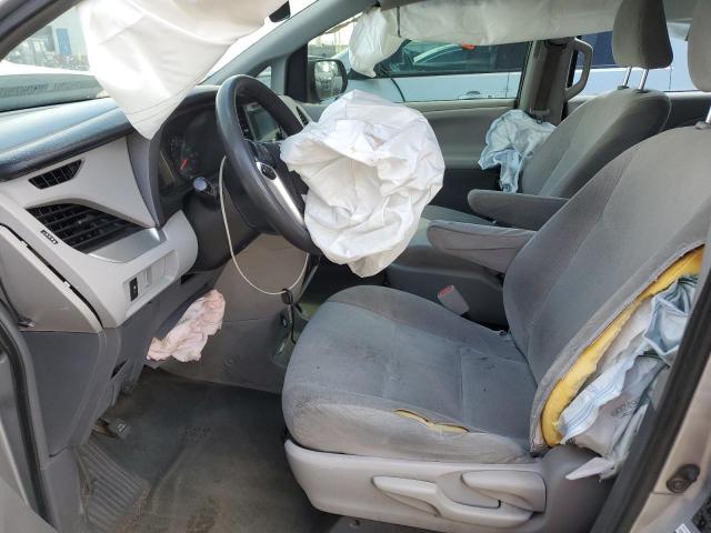 Photo 7 from auction – 2017 TOYOTA SIENNA with VIN 5TDZZ3DCXHS890437