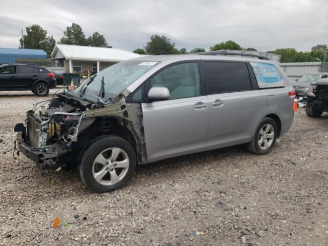TOYOTA SIENNA LE 2011 with VIN 5TDKK3DC7BS032808 - Photo from auction
