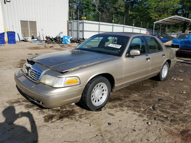 FORD CROWN VICT 2000 with VIN 2FAFP74W0YX101068 - Photo from auction