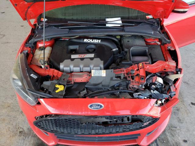 صورة رقم 11 من المزاد - 2016 FORD FOCUS ST مع VIN 1FADP3L92GL228539