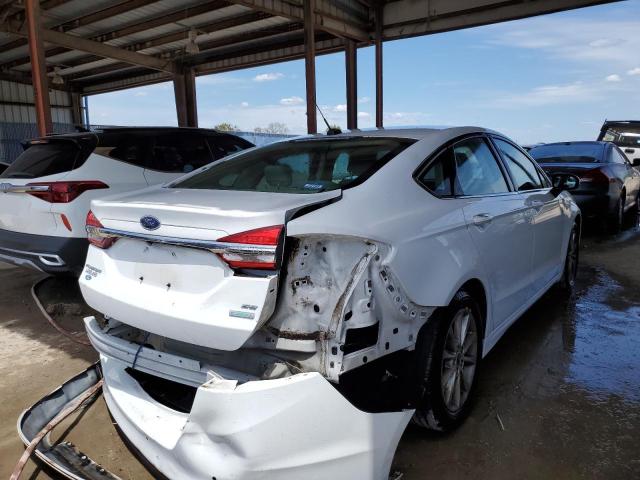 Photo 3 from auction – 2017 FORD FUSION SE with VIN 3FA6P0HD0HR121769