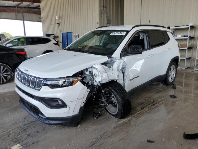 JEEP COMPASS LA 2022 with VIN 3C4NJCBBXNT213700 - Photo from auction