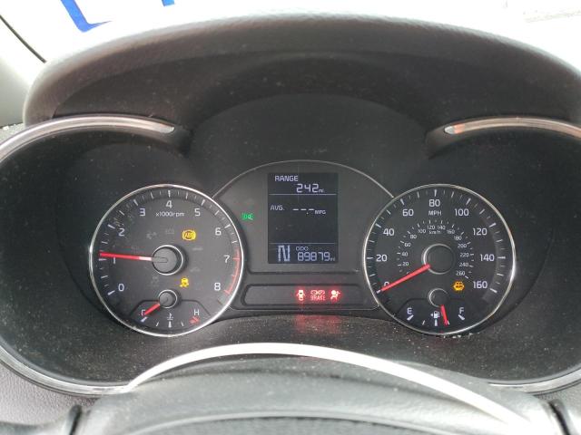 Photo 9 from auction – 2016 KIA FORTE LX with VIN KNAFK4A66G5619484