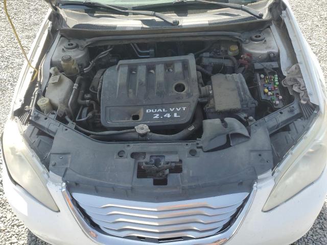 Photo 11 from auction – 2012 CHRYSLER 200 TOURIN with VIN 1C3CCBBB2CN181726