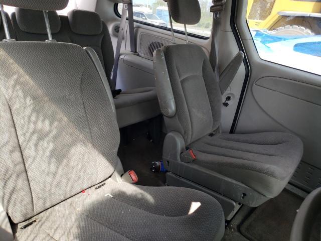 Photo 11 from auction – 2005 CHRYSLER TOWN & COU with VIN 2C4GP54L35R233380