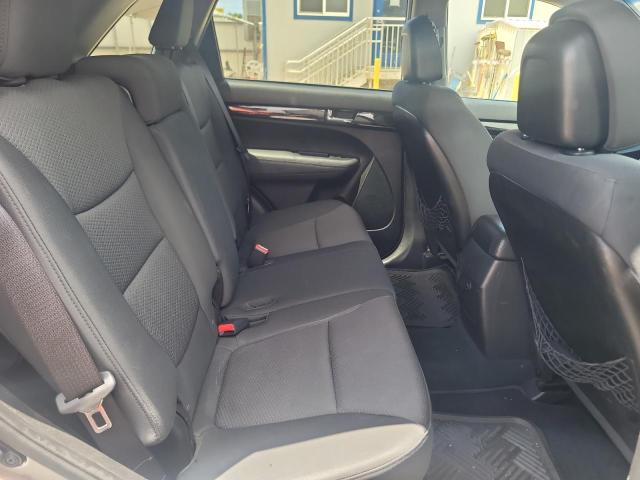 Photo 11 from auction – 2012 KIA SORENTO BA with VIN 5XYKT4A65CG207945