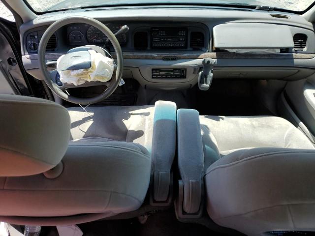 Photo 8 from auction – 2000 FORD CROWN VICT with VIN 2FAFP74W9YX130195