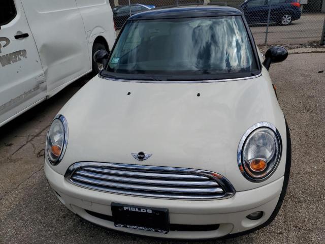 Photo 5 from auction – 2007 MINI COOPER with VIN WMWMF33537TT58496