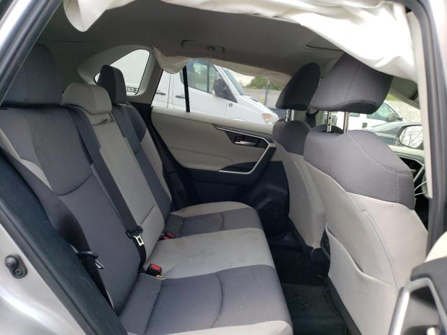 Photo 11 from auction – 2019 TOYOTA RAV4 XLE with VIN JTMP1RFV9KJ002118