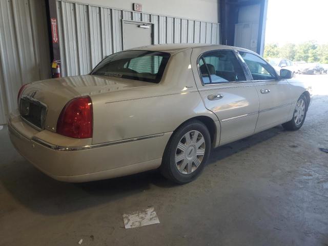 Photo 3 from auction – 2004 LINCOLN TOWN CAR U with VIN 1LNHM83W44Y674838