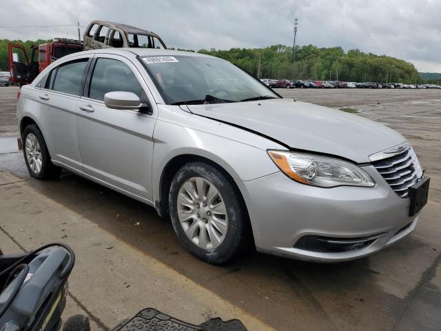 Photo 4 from auction – 2012 CHRYSLER 200 LX with VIN 1C3CCBAB3CN101318
