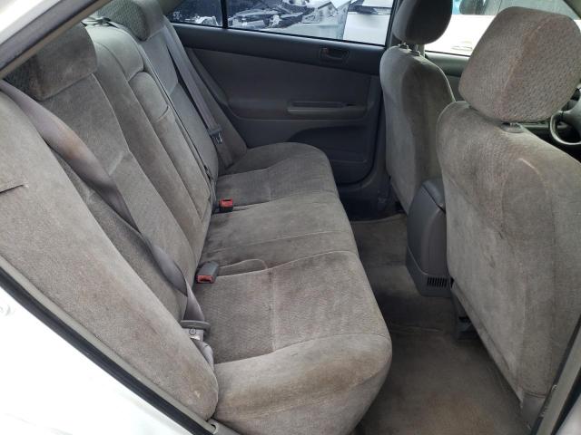 Photo 10 from auction – 2003 TOYOTA CAMRY LE with VIN JTDBE32K530177691