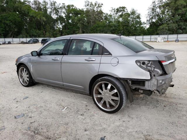 Photo 2 from auction – 2013 CHRYSLER 200 LX with VIN 1C3CCBAB3DN685897
