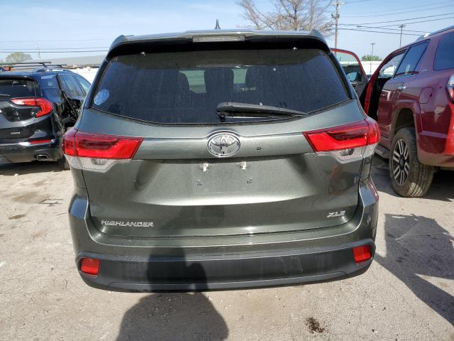 Photo 6 from auction – 2017 TOYOTA HIGHLANDER with VIN 5TDKZRFH5HS213213