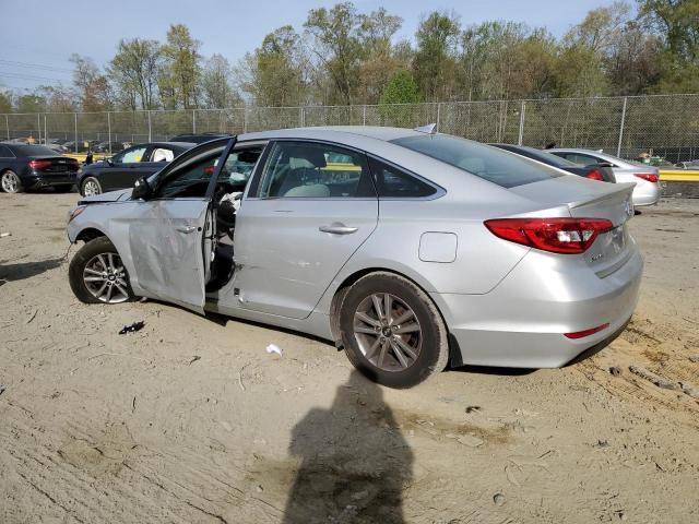 Photo 2 from auction – 2017 HYUNDAI SONATA SE with VIN 5NPE24AF3HH523912