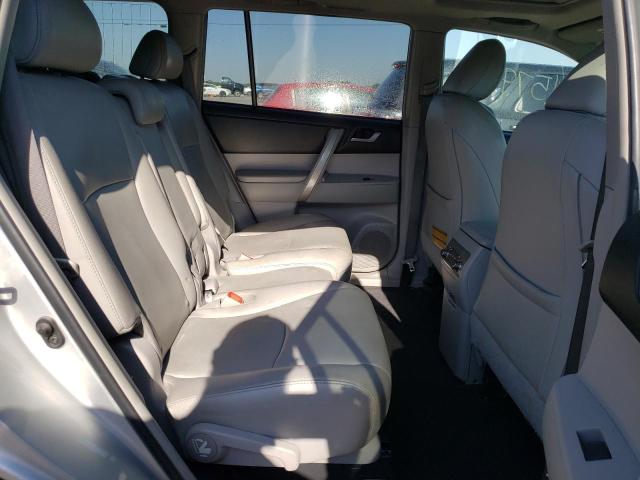 Photo 11 from auction – 2012 TOYOTA HIGHLANDER with VIN 5TDBK3EH8CS142276