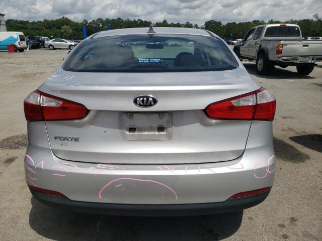 Photo 6 from auction – 2016 KIA FORTE LX with VIN KNAFK4A6XG5585128