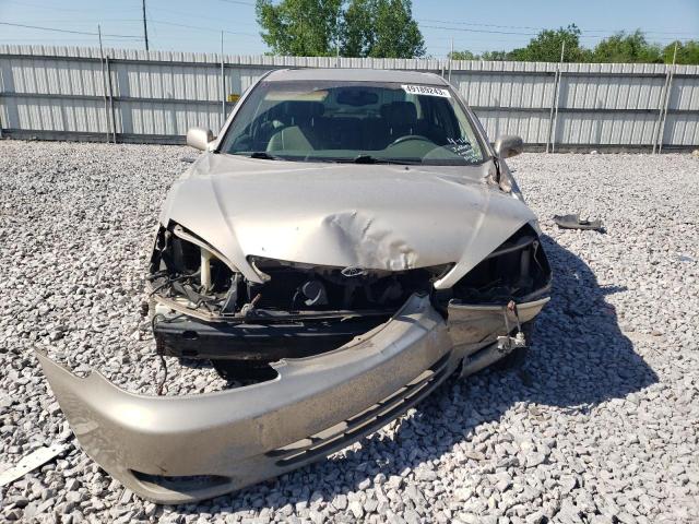 Photo 5 from auction – 2004 TOYOTA CAMRY LE with VIN 4T1BF30K74U570453