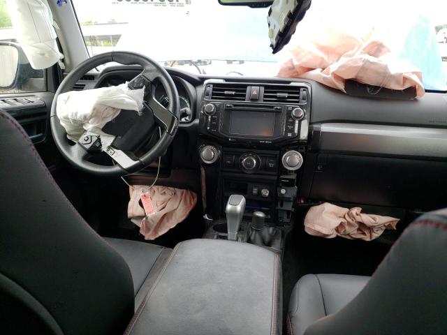 Photo 8 from auction – 2018 TOYOTA 4RUNNER SR with VIN JTEBU5JR5J5602481