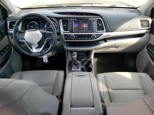 صورة رقم 8 من المزاد - 2018 TOYOTA HIGHLANDER مع VIN 5TDJZRFH5JS547159