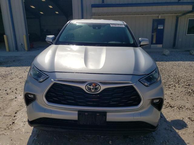 Photo 5 from auction – 2022 TOYOTA HIGHLANDER with VIN 5TDZZRAH8NS102883