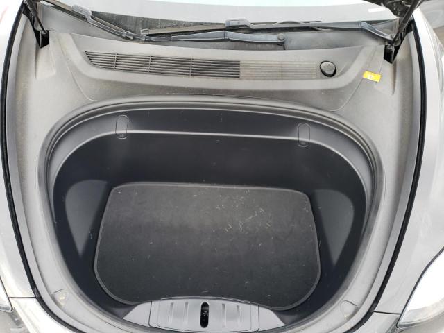 Photo 11 from auction – 2018 TESLA MODEL 3 with VIN 5YJ3E1EA5JF152672