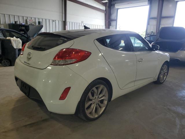 Photo 3 from auction – 2013 HYUNDAI VELOSTER with VIN KMHTC6AD9DU132628