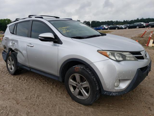 Photo 4 from auction – 2015 TOYOTA RAV4 XLE with VIN JTMWFREV0FJ047680