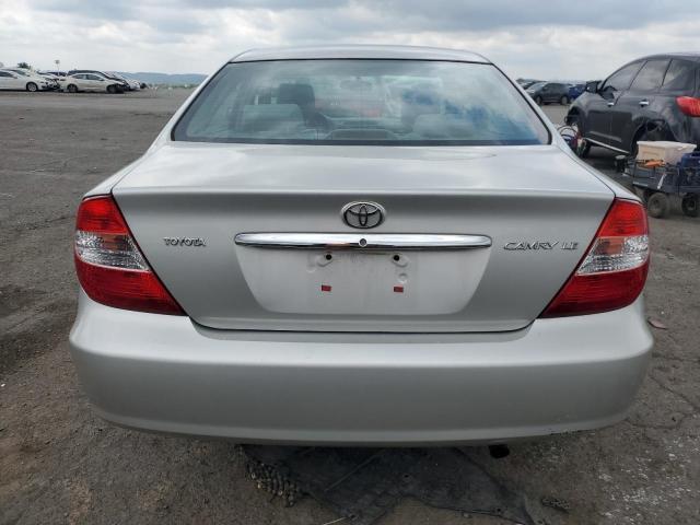 Photo 6 from auction – 2002 TOYOTA CAMRY LE with VIN 4T1BE32K12U041805