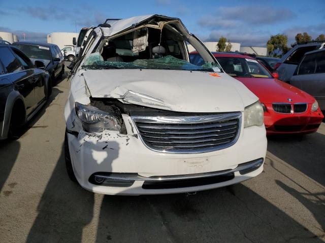 Photo 5 from auction – 2011 CHRYSLER TOWN & COU with VIN 2A4RR8DG9BR705840