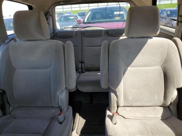 Photo 10 from auction – 2010 TOYOTA SIENNA CE with VIN 5TDKK4CC8AS291636