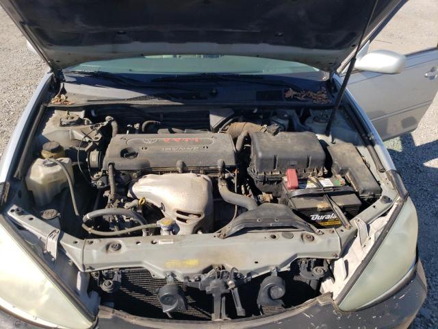 Photo 11 from auction – 2004 TOYOTA CAMRY LE with VIN 4T1BE32K44U882472