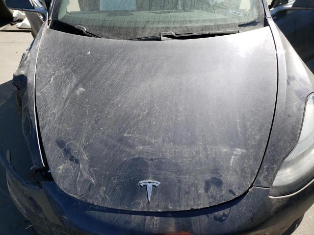 Photo 11 from auction – 2018 TESLA MODEL 3 with VIN 5YJ3E1EB2JF085666