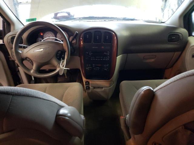 Photo 8 from auction – 2005 CHRYSLER TOWN & COU with VIN 2C4GP44R55R545358