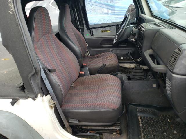Photo 11 from auction – 2000 JEEP WRANGLER / with VIN 1J4FA29P3YP719310