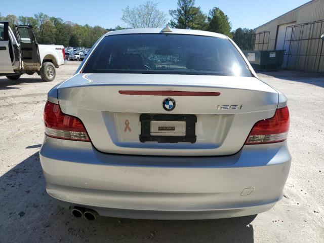 Photo 6 from auction – 2009 BMW 128 I with VIN WBAUP73539VK75050