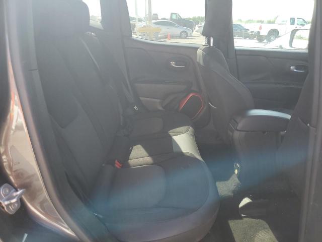Photo 11 from auction – 2016 JEEP RENEGADE T with VIN ZACCJBCT1GPD63696