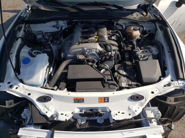 Photo 11 from auction – 2017 MAZDA MX-5 MIATA with VIN JM1NDAB78H0123566