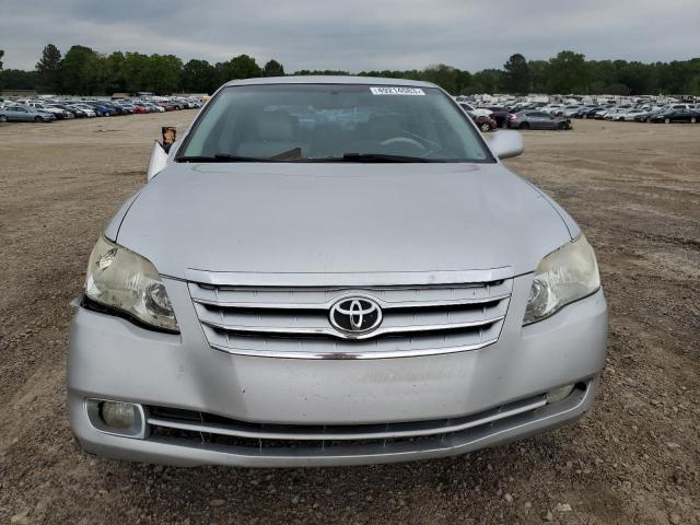 Photo 5 from auction – 2005 TOYOTA AVALON XLS with VIN 4T1BK36B35U057897