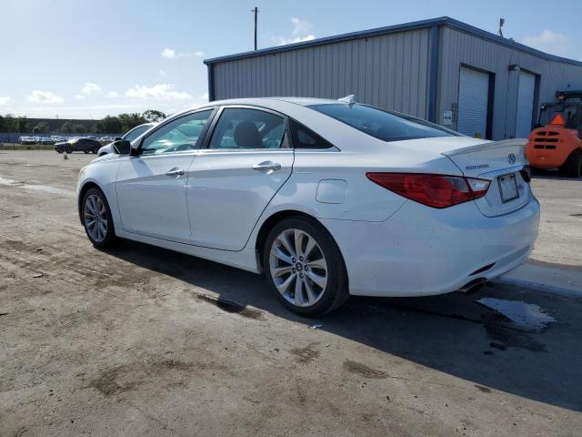 Photo 2 from auction – 2013 HYUNDAI SONATA SE with VIN 5NPEC4AC0DH518759