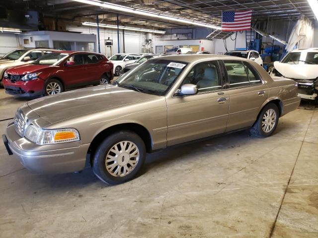 FORD CROWN VICT 2003 with VIN 2FAFP74W13X143743 - Photo from auction