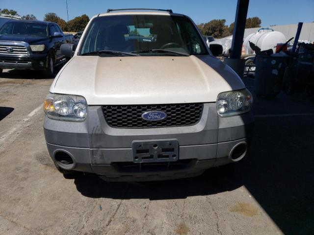 Photo 5 from auction – 2005 FORD ESCAPE XLS with VIN 1FMCU02ZX5KC93233