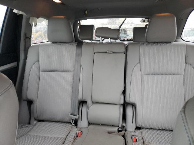Photo 10 from auction – 2018 TOYOTA HIGHLANDER with VIN 5TDZZRFH7JS251417