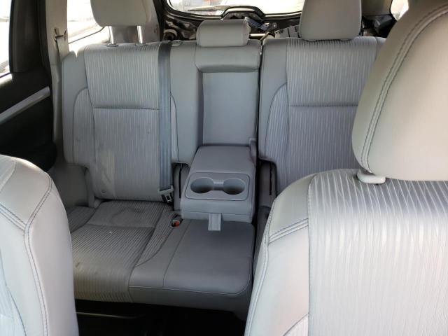 Photo 10 from auction – 2015 TOYOTA HIGHLANDER with VIN 5TDBKRFH5FS216680