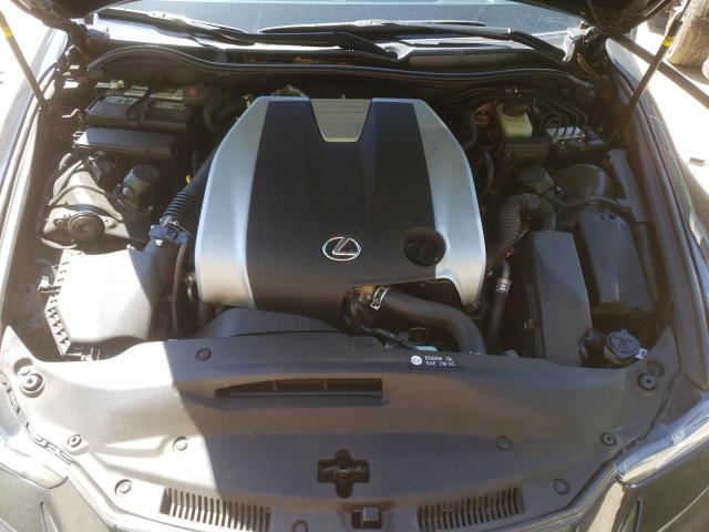 Photo 11 from auction – 2017 LEXUS IS 350 with VIN JTHBE1D29H5028839